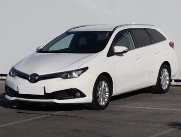 Toyota Auris II Touring Sports Facelifting 1.6 D-4D 112KM 2016 Toyota Auris 1.6 D-4D, Navi, Klima, Klimatronic, zdjęcie 1