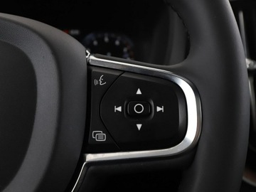 Volvo XC60 II Crossover T8 Twin Engine 390KM 2020 Volvo XC 60 FV23% Plug-In panorama Navi Kamera, zdjęcie 33