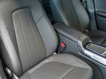 Mercedes GLB SUV Facelifting 2.0 220 190KM 2025 GLB 220 4-Matic Progressive 2.0 (190KM) 2025, zdjęcie 3