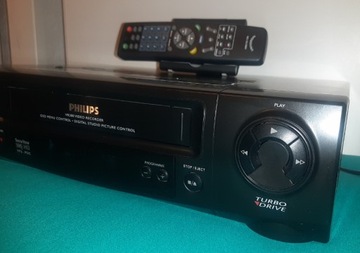 Видеорегистратор PHILIPS VHS с пультом, гарантия.