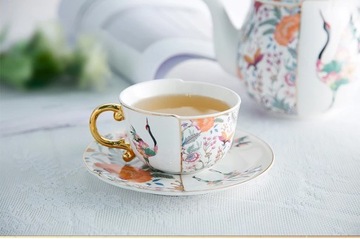 Фарфоровая чашка и блюдце Crane Flowers 250мл в подарочной упаковке