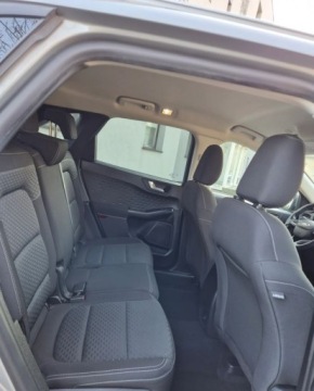 Ford Kuga III 2021 Ford Kuga 1.5 TDCI 120km automat NAVI Full led 1.5 Diesel 120KM, zdjęcie 8