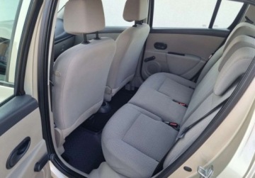 Renault Clio III Hatchback 5d 1.2 i 16V 75KM 2006 Renault Clio 1.2 Benzyna ZADBANA Oszczedna NIEZAWODNA 2006r Serwis 1.1, zdjęcie 7