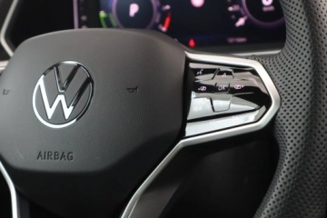 Volkswagen Tiguan II SUV Plug-in 1.4 TSI e-HYBRID 245KM 2023 VW Tiguan 1.4 TSI eHybrid, Salon Polska, zdjęcie 17
