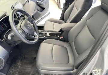 Toyota Corolla Cross 2022 Toyota Corolla Cross 4x4 Corolla Cross 2.0 benz 170KM 2022r Warszawa, zdjęcie 6