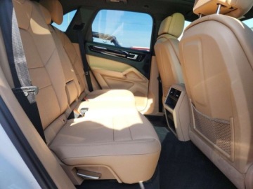 Porsche Cayenne III 2021 Porsche Cayenne 2021 3.0l 3.0 Benzyna 335KM, zdjęcie 10