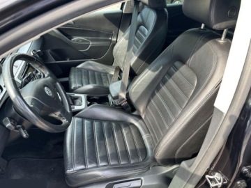 Volkswagen Passat B6 Variant 2.0 TDI-CR DPF 140KM 2009 Volkswagen Passat 2.0 TDI DPF Comfortline 140KM 2009r, zdjęcie 14