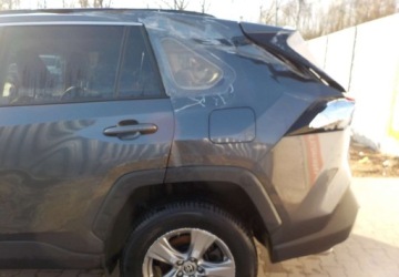 Toyota RAV4 V SUV Facelifting 2.5 Hybrid  Dynamic Force 218KM 2023 Toyota RAV4 Okazja 2.5 Hybryda 218KM, zdjęcie 14