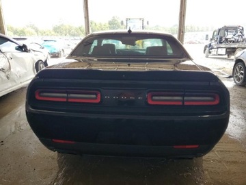Dodge Challenger III 2019 Dodge Challenger RT Scat Pack 2019 6.4L 6.4 Benzyna 485KM, zdjęcie 2