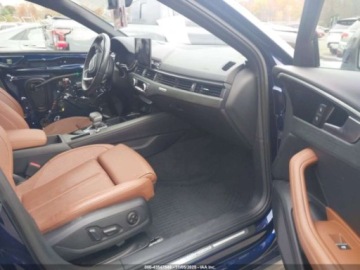 Audi A4 B9 2021 Audi A4 Allroad Prestige 45 Tfsi S Tronic 2021 2.0l 2.0 Benzyna 261KM, zdjęcie 9