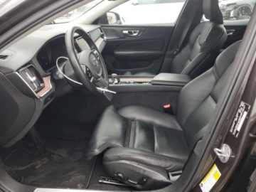 Volvo S60 III 2024 Volvo S60 Ultimate 2024 2.0l 2.0 Benzyna 247KM, zdjęcie 7