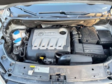 Volkswagen Touran II 1.6 TDI 105KM 2014 Volkswagen Touran Raty Panorama Automat DSG Klimatronic Navi 7 osobowy Za, zdjęcie 31