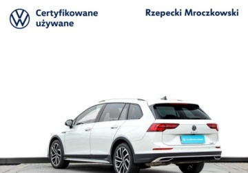 Volkswagen Golf VIII Alltrack 2.0 TDI 200KM 2022 Volkswagen Golf Alltrack 2.0TDI 200KM 4MOTION DSG, Reflektory LED Matrix,, zdjęcie 7