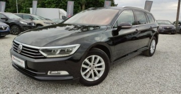 Volkswagen Passat B8 Variant 2.0 TDI BlueMotion SCR 150KM 2017 Volkswagen Passat 2.0 D 150 kM Automat Klima kamera Full LED Navi Dsg Jak, zdjęcie 8