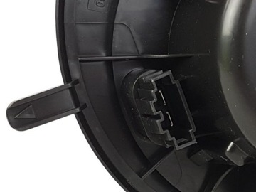 МОТОР ВЕНТИЛЯТОРА VALEO AUDI A3 8PA 8P1 Q3 8U