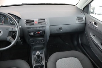 Skoda Fabia I Sedan 1.4 16V 101KM 2004 Skoda Fabia 1.4 16V, Salon Polska, GAZ, zdjęcie 7