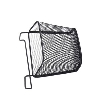 Biurko z wiszącym koszykiem i półką