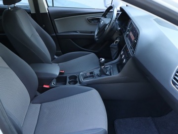 Seat Leon III ST Facelifting 1.5 EcoTSI 130KM 2019 Seat Leon 1.5 TSI, Salon Polska, Klima, Tempomat, zdjęcie 8