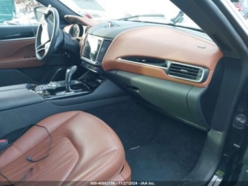 Maserati Levante 2021 Maserati Levante 2021r., 4x4, 3.0L 3.0 Benzyna 345KM, zdjęcie 6
