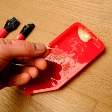 Zestaw do klejenia tacka pędzelki grzebień silikon do nakładania kleju