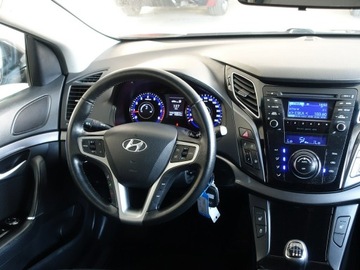 Hyundai i40 Kombi 2.0 GDI 177KM 2012 Hyundai i40 2.0 Ben.177KM/Podgrz.Fotele/Pełny, zdjęcie 21