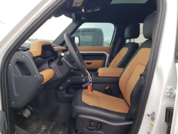 Land Rover Defender IV (L663) 2024 Land Rover Defender x-dynamic se, 2024r., 4x4, 3.0L 3.0 Benzyna 395KM, zdjęcie 7