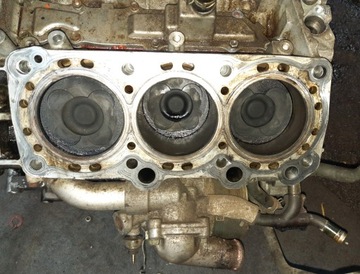 SPODEK MOTORU OPEL VECTRA C SIGNUM Y30DT 3.0 CDTI