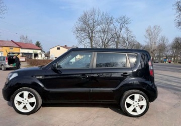 Kia Soul I Crossover 1.6 DOHC CVVT 124KM 2011 Kia Soul Kia Soul 1.6 M 1.6 Benzyna 124KM, zdjęcie 27