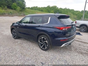 Mitsubishi Outlander III 2023 Mitsubishi Outlander phev sel, 2023r., 4x4, 2.4L 2.4 Benzyna 131KM, zdjęcie 3