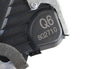 LEXUS NX 2018 PRAVÁ STRANA ZÁMEK DVEŘE PŘEDNÍCH