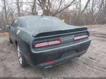 Dodge Challenger III 2022 Dodge Challenger Sxt 2022 3.6 Benzyna 303KM, zdjęcie 3