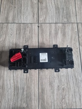 ПАНЕЛЬ ПЛАТЫ ПРЕДОХРАНИТЕЛЕЙ VOLVO FH 4 FM 4 FMX