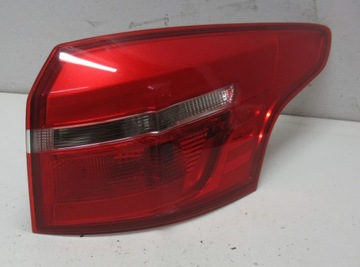FORD FOCUS MK3 17R LAMPA PRAWY TYŁ F1EB-13404-EB