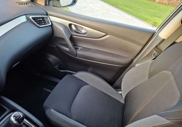 Nissan Qashqai II Crossover 1.6 DIG-T 163KM 2017 Nissan Qashqai Nissan Qashqai 1.6 DIG-T N-Connecta 1.6 Benzyna 163KM, zdjęcie 15