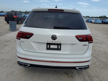 Volkswagen Tiguan II 2023 Volkswagen Tiguan Sel R-Line Black 2023 2.0 Benzyna 184KM, zdjęcie 2
