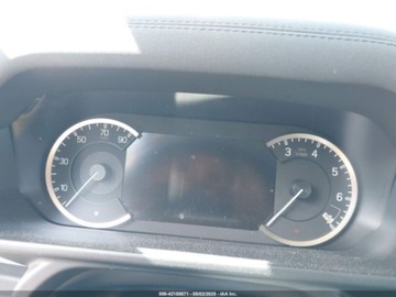 Land Rover Defender IV (L663) 2023 Land Rover Defender 110 SE 2023 3.0l 3.0 Benzyna 395KM, zdjęcie 11