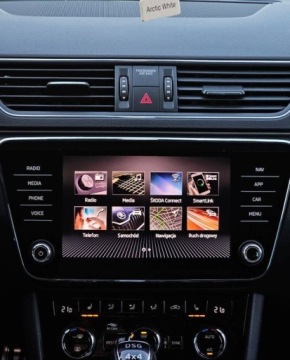 Skoda Superb III Kombi Facelifting 2.0 TDI 190KM 2019 Skoda Superb Virtual Cockpit- Czujniki i Kamera - Podg. szyba - el.Fotele, zdjęcie 13