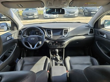 Hyundai Tucson III SUV 1.6 GDI 132KM 2016 Hyundai Tucson 1,6 benzyna 132KM nawigacja kamera, zdjęcie 8
