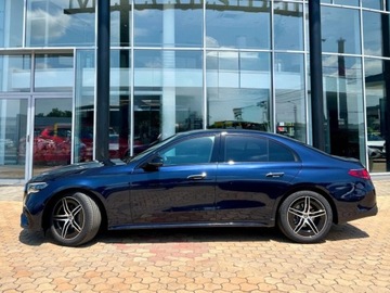 Mercedes Klasa E W214 Sedan 2.0 220d 197KM 2025 E Klasa 220 d 4-Matic AMG 2.0 197KM 2025, zdjęcie 1