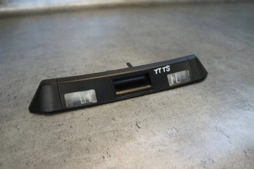 CLONA (KRYT) LIŠTA OSVĚTLENÍ TABULKY SPZ AUDI TT 8S TTS 8S0827574