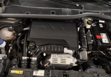 Peugeot 2008 II SUV Facelifting 1.2 PureTech 130KM 2024 Peugeot 2008 1.2PT 130KM automat 2024r., salon PL 1.2 Benzyna 130KM, zdjęcie 21
