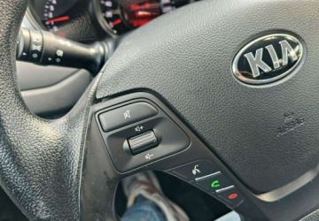 Kia Ceed I SW Facelifting 1.4 DOHC CVVT 109KM 2012 Kia Ceed Kia Ceed 1.4 Benzyna 109KM, zdjęcie 6