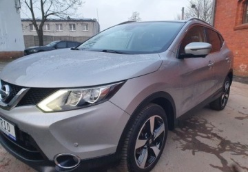 Nissan Qashqai II Crossover 1.2 DIG-T 115KM 2015 Nissan Qashqai Panorama Kamera 360 Hands Free GetHelp 1.2 Benzyna, zdjęcie 7