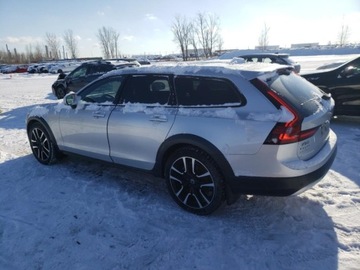 Volvo V90 II 2022 Volvo V90 Cross Country B6 Inscription 2022 2.0l 2.0 Benzyna 295KM, zdjęcie 1