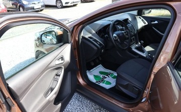 Ford Focus III Kombi 1.0 EcoBoost 100KM 2013 Ford Focus KLIMA, Multifunkcja, El. Szyby, Czujniki cofania, Zadbany, GWAR, zdjęcie 7