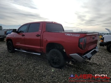 Toyota Tundra II 2018 Toyota Tundra _CREWMAX_SR5_4x4_5.7 L_V8_2018r 5.7 Benzyna 381KM, zdjęcie 2