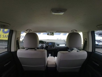 Mitsubishi Outlander III 2014 Mitsubishi Outlander Hybryda Plug-in + LPG, zdjęcie 9