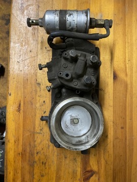 ТОПЛИВОРАСПРЕДЕЛИТЕЛЬ ДРОССЕЛЬ ВПРЫСКА ВОЗДУХА AUDI 049133353N OE