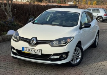 Renault Megane III Hatchback Facelifting 2013 1.6 16V 110KM 2014 Renault Megane 1.6 110KM R-link Climatronic Navi Serwis Bezwypadkowy Dla w
