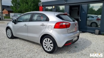 Kia Rio III Hatchback 3d 1.4 DOHC CVVT 109KM 2011 Kia Rio 1.4benz 109KM manual 6 biegow klima el szyby 1.4 Benzyna 109KM, zdjęcie 29
